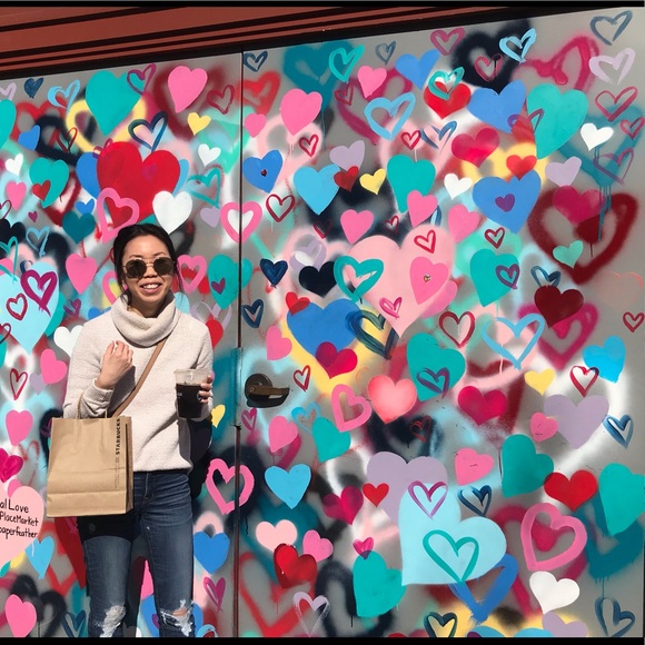 Meet your Posher, Michelle - Picture 1 of 1